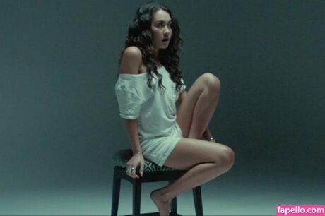 Meg DeLacy naked actress galleries