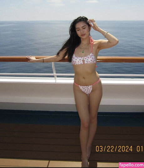 priscillapham star naked picture