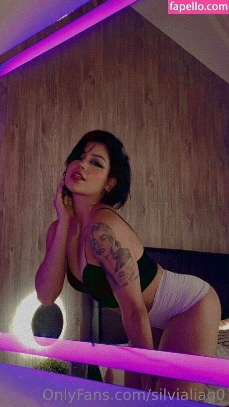 Silvia Lia model high quality images