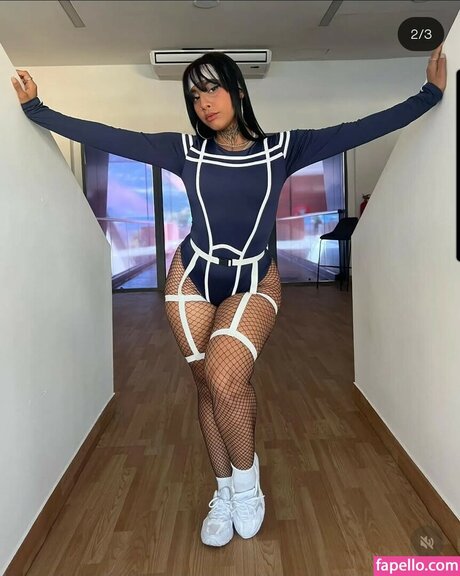 Natashabooty model hd pics