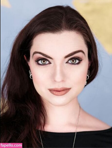 Sarah Hunter pornstar art image