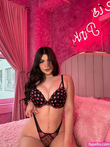 AlinaRose9 model beautiful pic