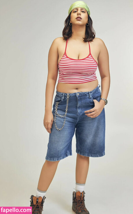 Muskan Thakurani xxx actress images