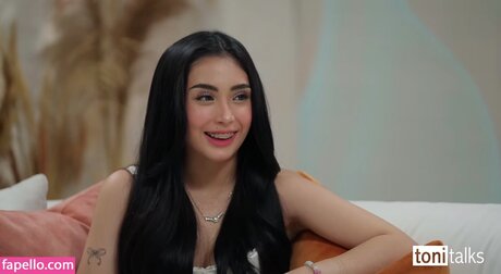 Bea Borres pretty model pictures