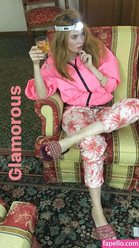 palinarojinski art pornstar image