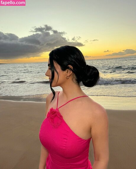 Zenoviajafar star nudes img