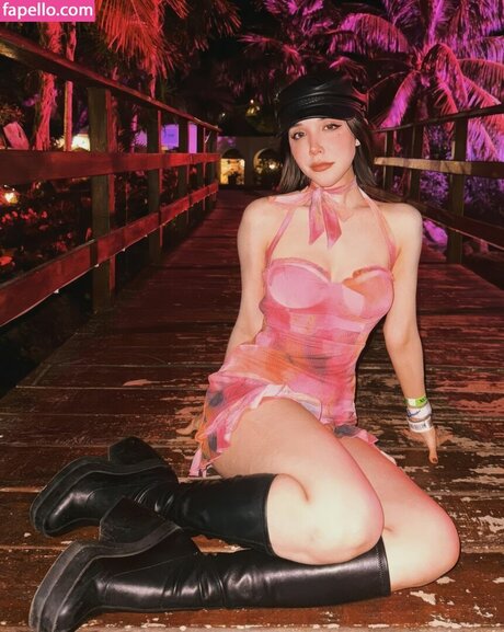 Bethcast xxx pornstar image