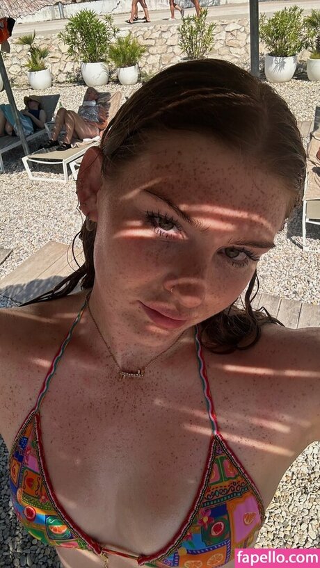 Freya Anderson top star images