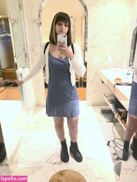 Tama Hero hot actress pics