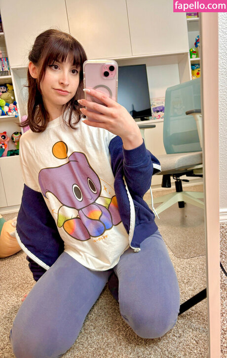 Tama Hero naked actress archive