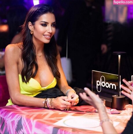 Elisabetta Gregoraci model nude pics