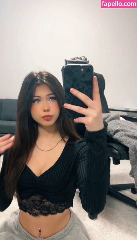 Chloe Oak top pornstar image