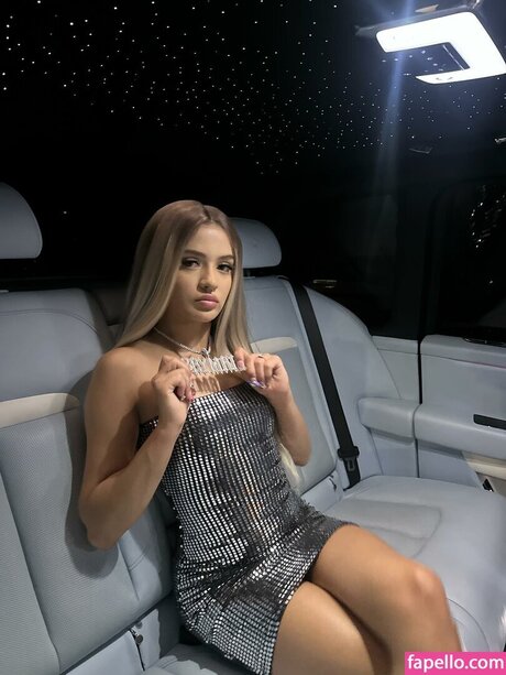 prymrr model porn pics