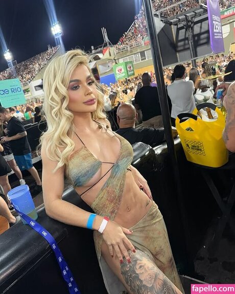 Debora Julia sex actress img