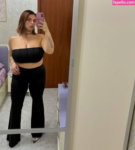 Martina Rolando star sex pics