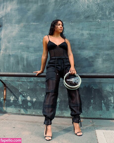 Maleni Cruz pornstar sex photos