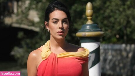 Geo Rodriguez pretty model gallery