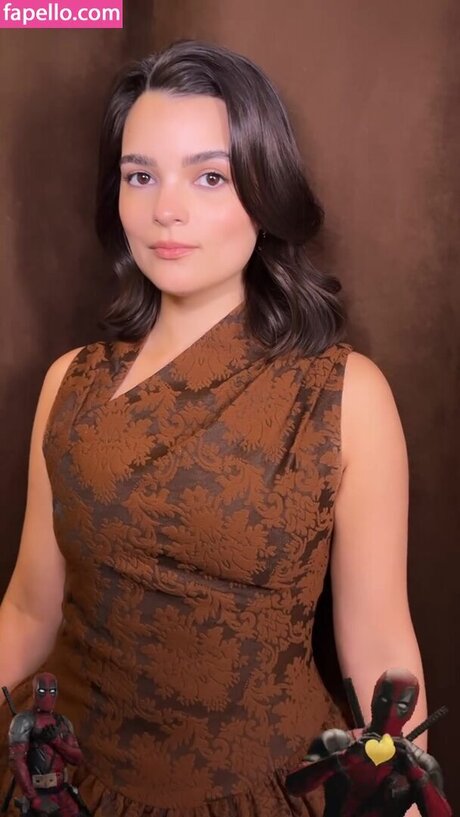 Brianna Hildebrand adult model images