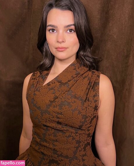 Brianna Hildebrand sex pornstar photo