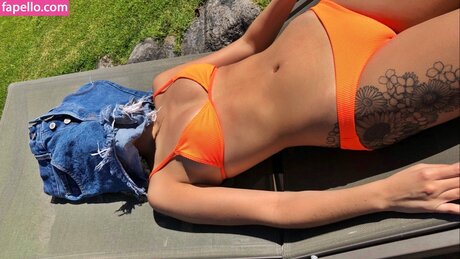 Brianna Hildebrand nudes pornstar pictures