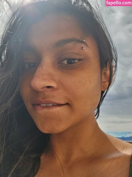 xzaramx hd model pic