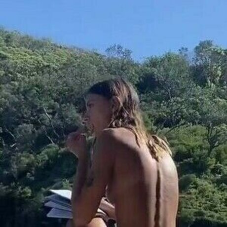 Req Cassadventures model free pics