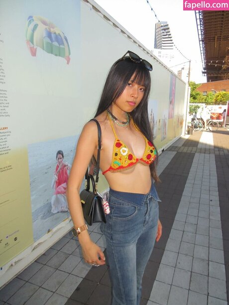 Lisa Tung model exclusive image