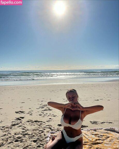 reeganbaildon_ xxx actress photo