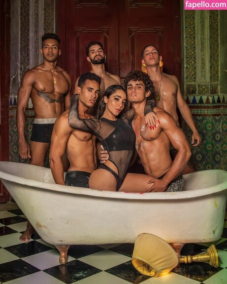 Manelyk Gonz lez pornstar nice pics