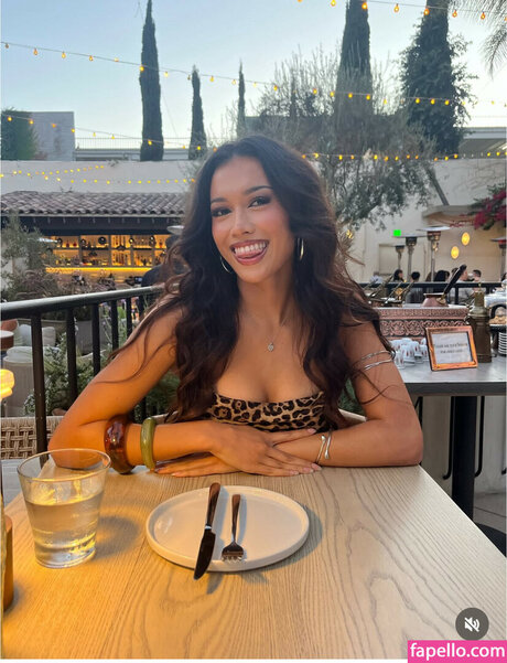 Sophia Hartwell exclusive actress picture