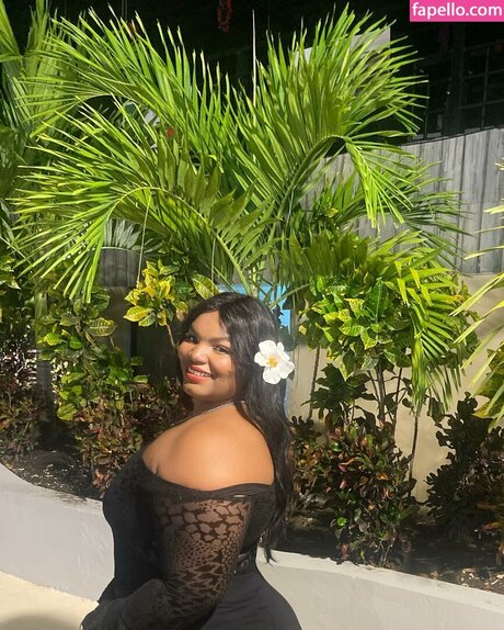 Airam Natt nude star photos