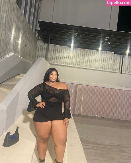 Airam Natt beautiful pornstar pictures