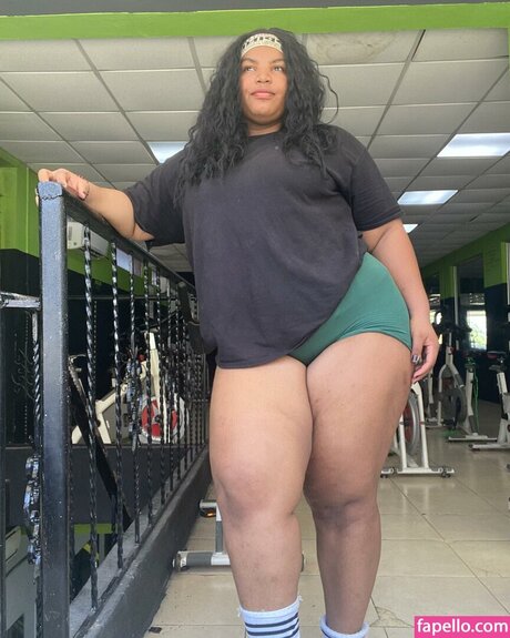 Airam Natt beautiful star images