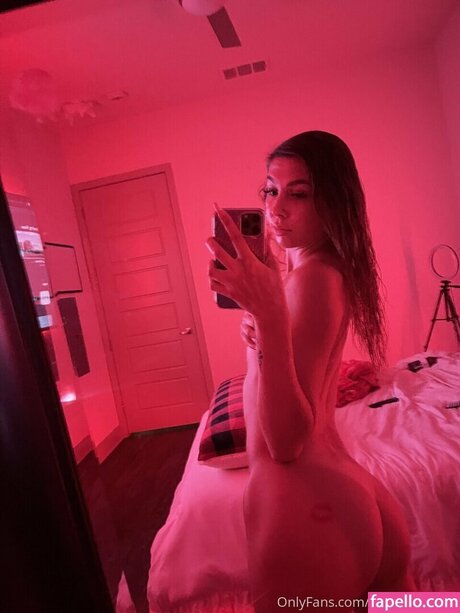 Itsyourfantasy star nude pics