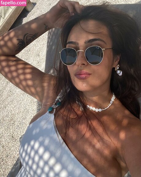 feyzakball model nice photo