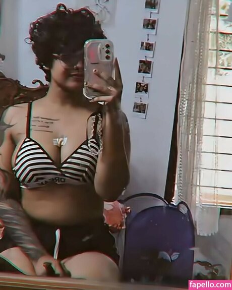 Aeileen Alexandra star sexy galleries