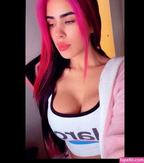 Kaah Muniz sex model images