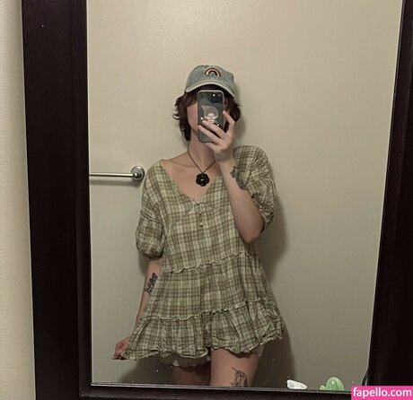 amaltheaorchid top model image