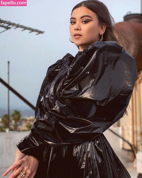 Lukita Maxwell hot pornstar gallery