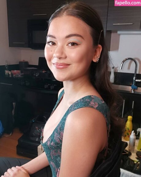 Lukita Maxwell high quality star image