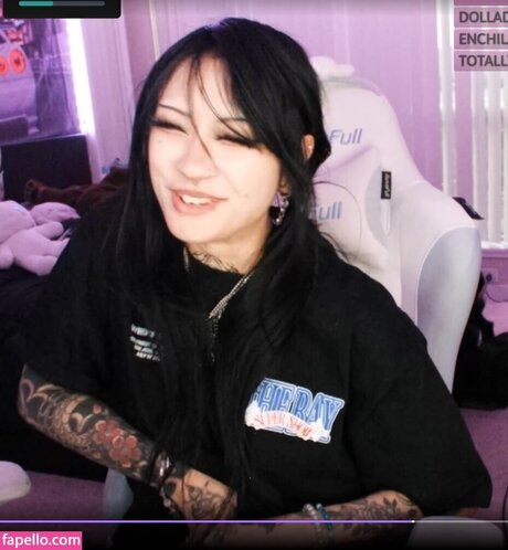 eggspringroll hot star pics