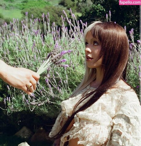 Melanie Martinez model best gallery