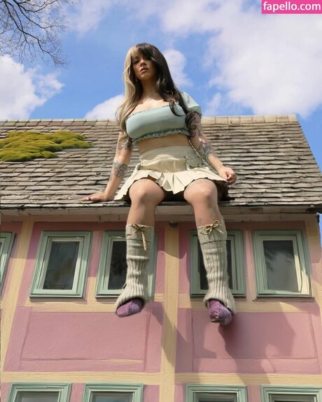 Melanie Martinez model pornographic archive