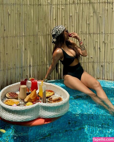 Shambhavi Singh model sex archive