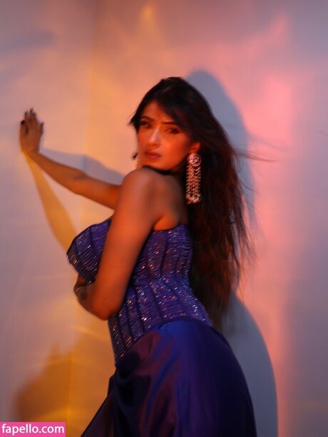 Shambhavi Singh sex model photo