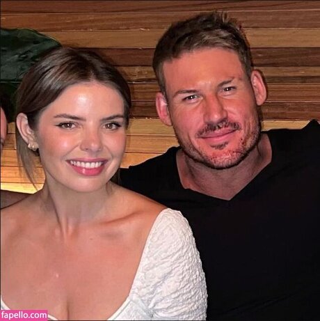 Olivia Frazer hot star photo