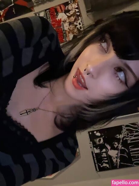 Vynomous perfect pornstar photos