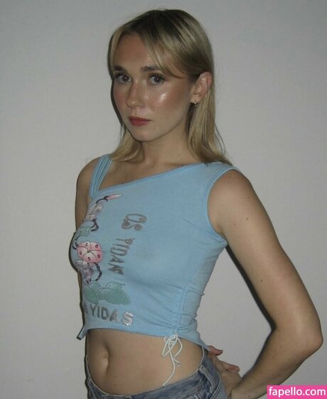 Veronika Slowikowska pornstar nude picture