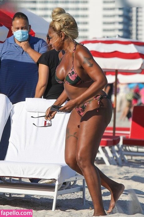 Mary J Blige pornstar sex picture