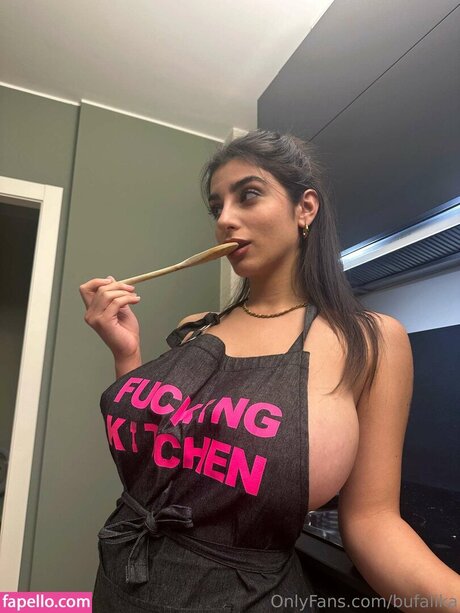 Bufa Lika porn model pics